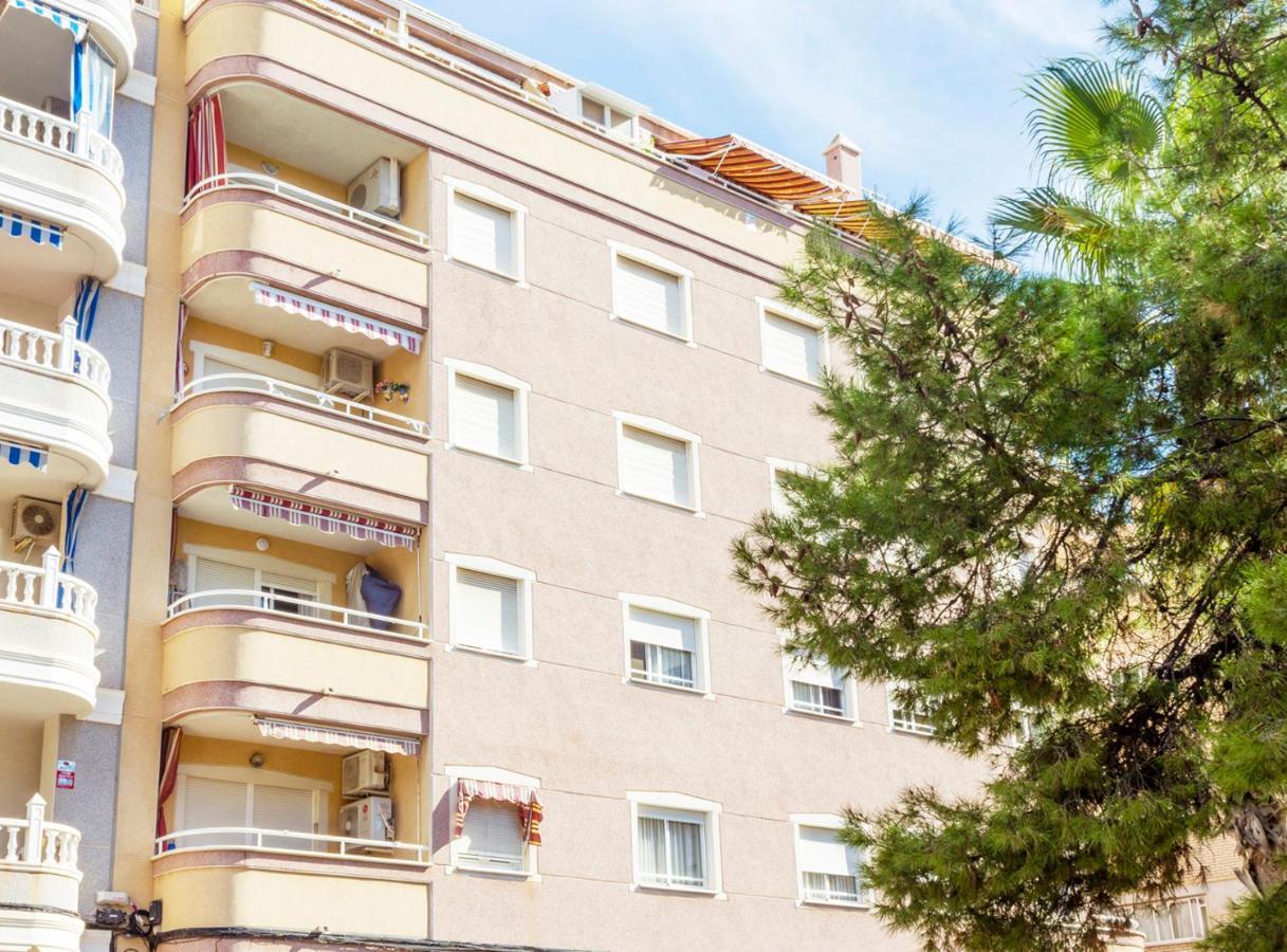 Apartamento Pink Sweet Home Torrevieja Dış mekan fotoğraf