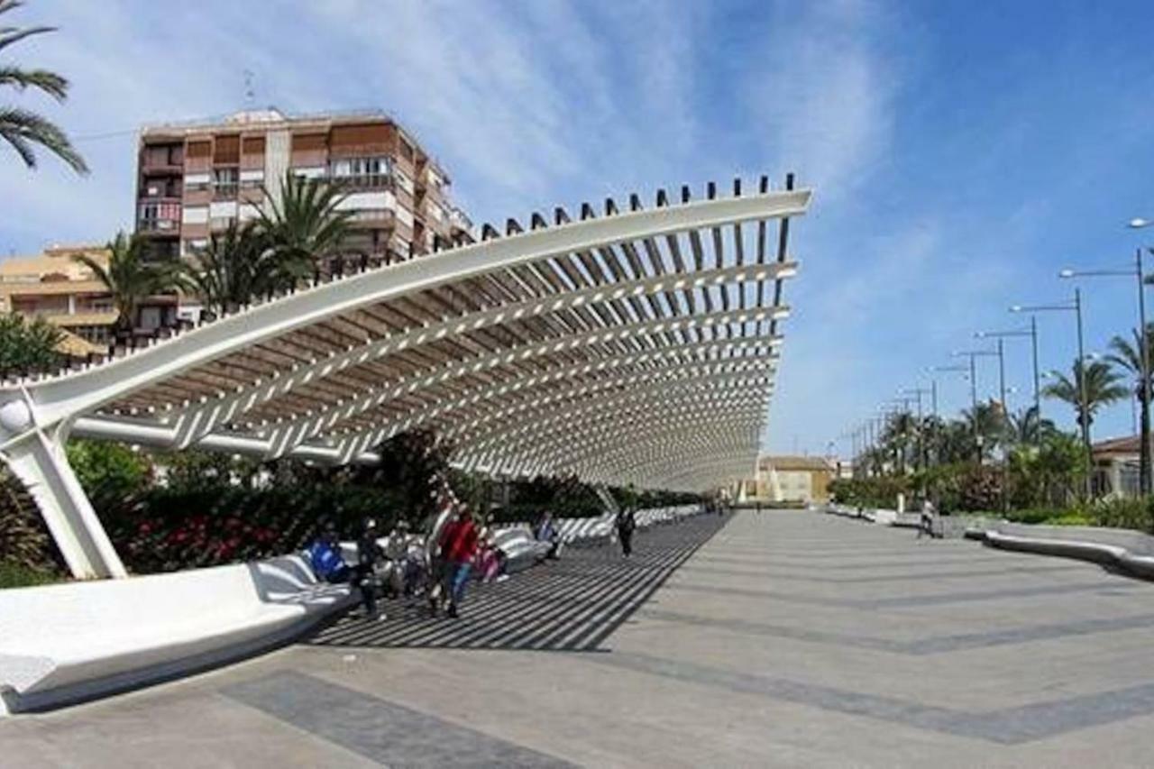 Apartamento Pink Sweet Home Torrevieja Dış mekan fotoğraf