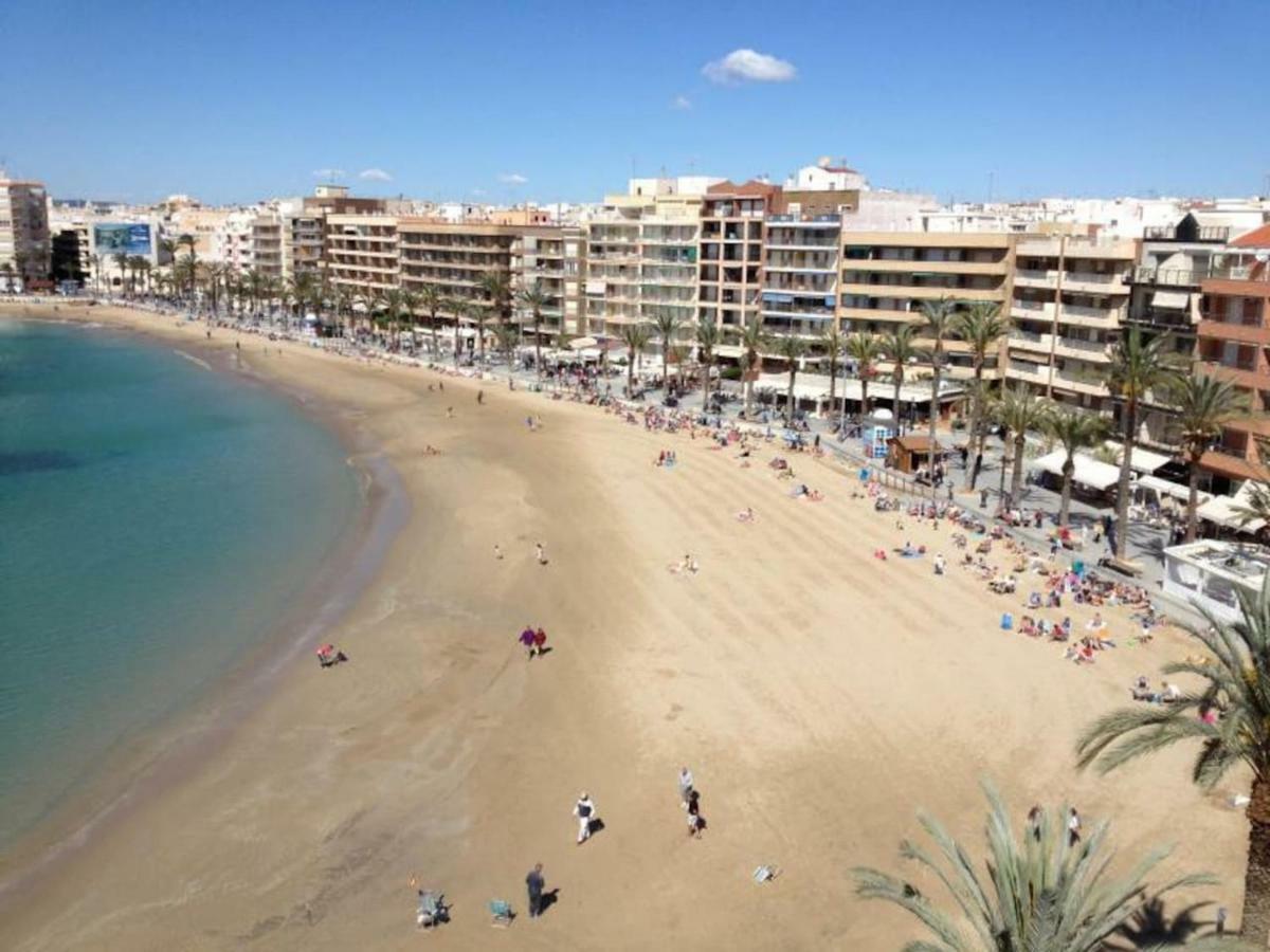 Apartamento Pink Sweet Home Torrevieja Dış mekan fotoğraf